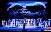 山东梆子演绎雪域大爱 “繁森故里”唱响民族团结之歌
