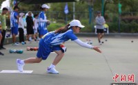 衢州上演塑质球、草地掷球比拼 港青掷球手盼常赴内地交流衢州上演塑质球、草地掷球比拼 港青掷球手盼常赴内地交流