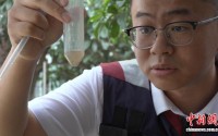 成都“追蚊人”：见招拆招，为蚊子“体检”把脉