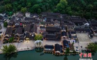 （乡村行·看振兴）浙江宁波：古村来了“媒人” “洋面孔”多了起来