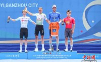第十四届环鄱阳湖国际自行车大赛开赛 首迎希腊车队
